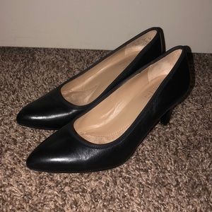 Naturalizer Black Kitten Heels